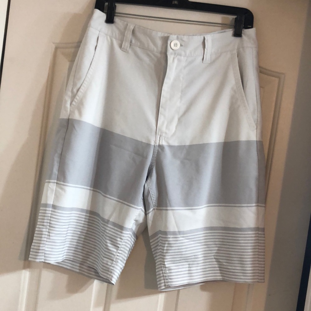 CSG Champs Sports Gear Men’s Shorts Size 30